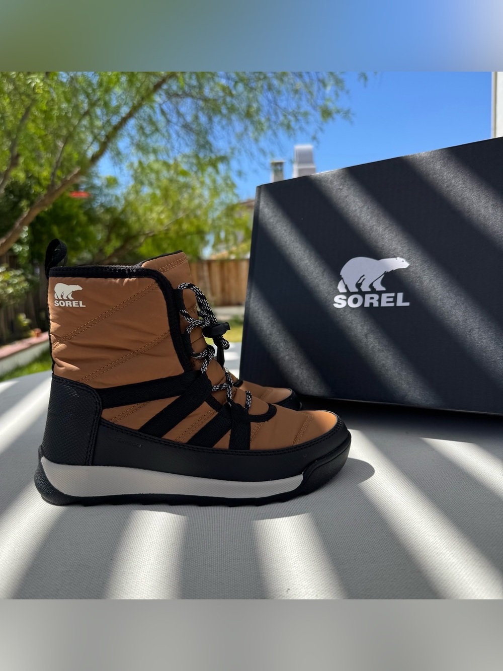 SOREL Youth Whitney II Short Lace WP Boots NIB Size 2